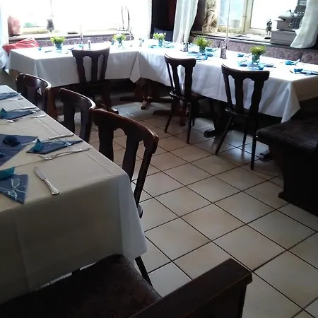 בית הארחה Sonne אולם